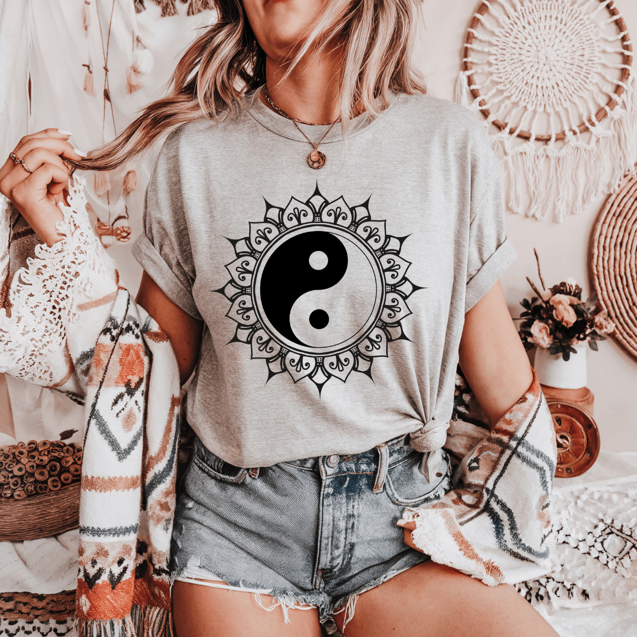 Yin Yang Mandala - Unisex T-Shirt